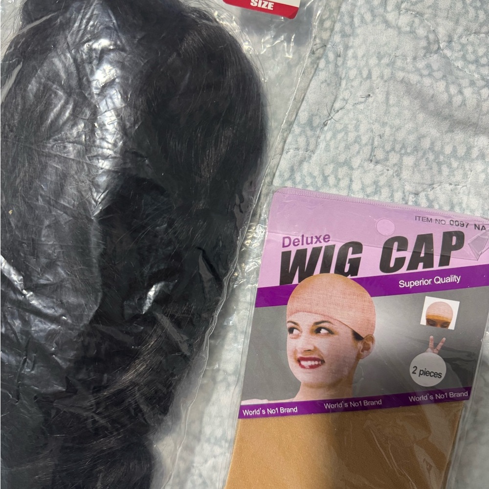 Luxe Deluxe Black Wig Cap